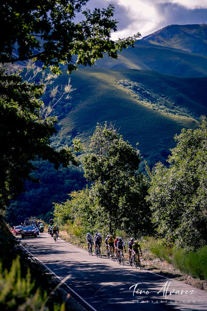 La Vuelta 2025 - Etapa 17 - O Barco de Valdeorras - Alto del Morredero