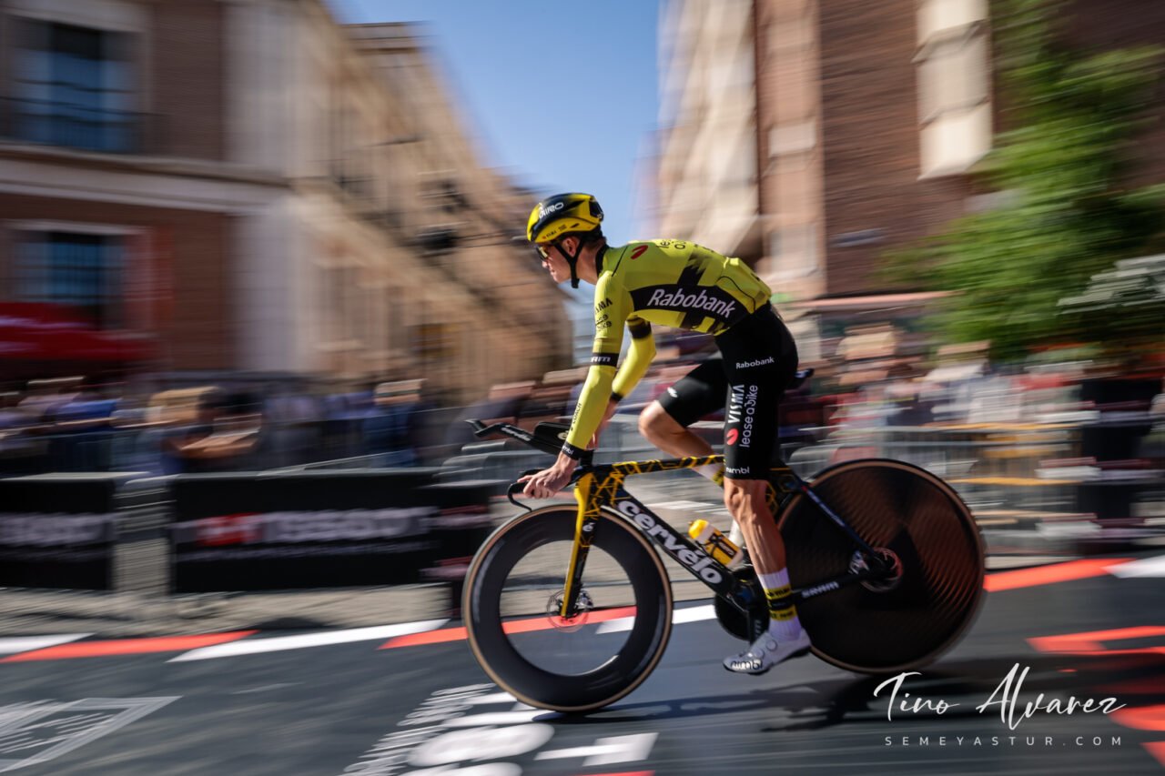 La Vuelta 2025 - Etapa 17 - O Barco de Valdeorras - Alto del Morredero